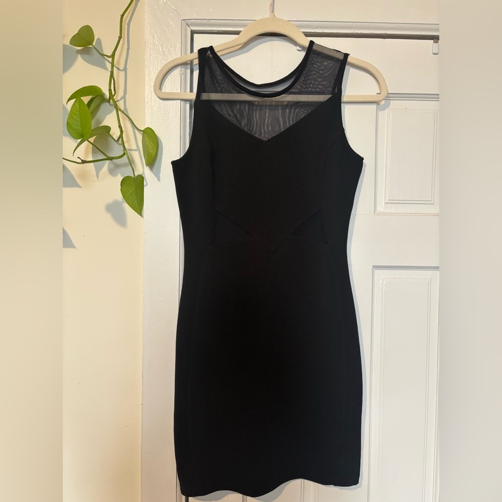 Elegant Black Sleeveless Dress